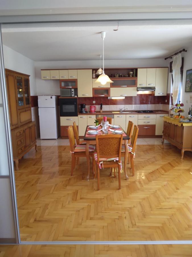Apartment Meri Trogir Buitenkant foto