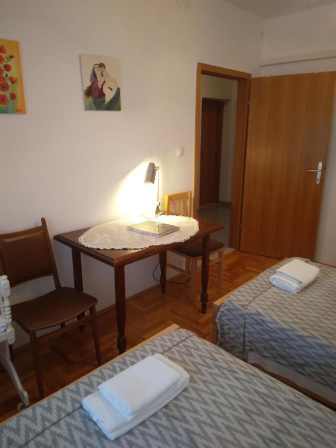 Apartment Meri Trogir Buitenkant foto