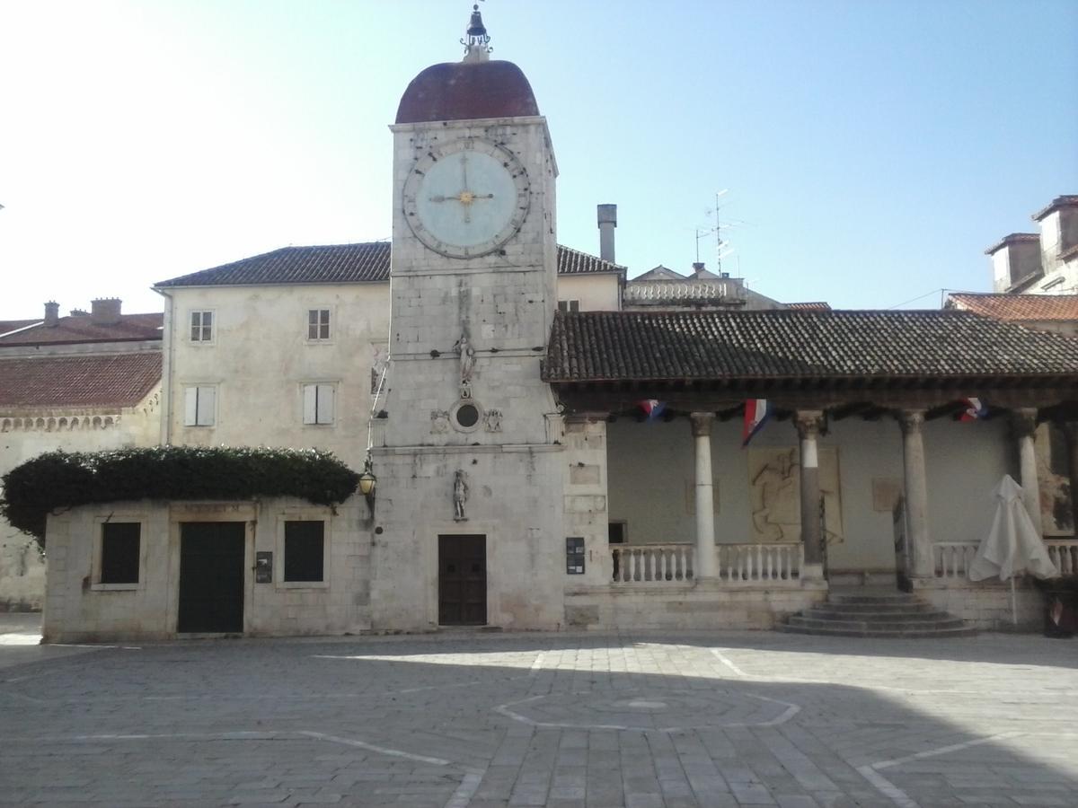 Apartment Meri Trogir Buitenkant foto